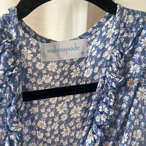 Walker & Wade Short Sleeve floral wrap dress